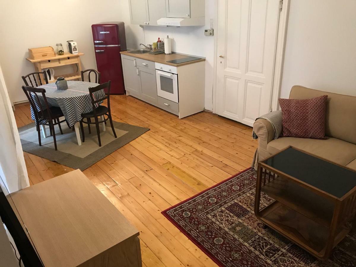 Ferienwohnung Wiener Lebensgefühl im Herzen der Josefstadt Exterior foto